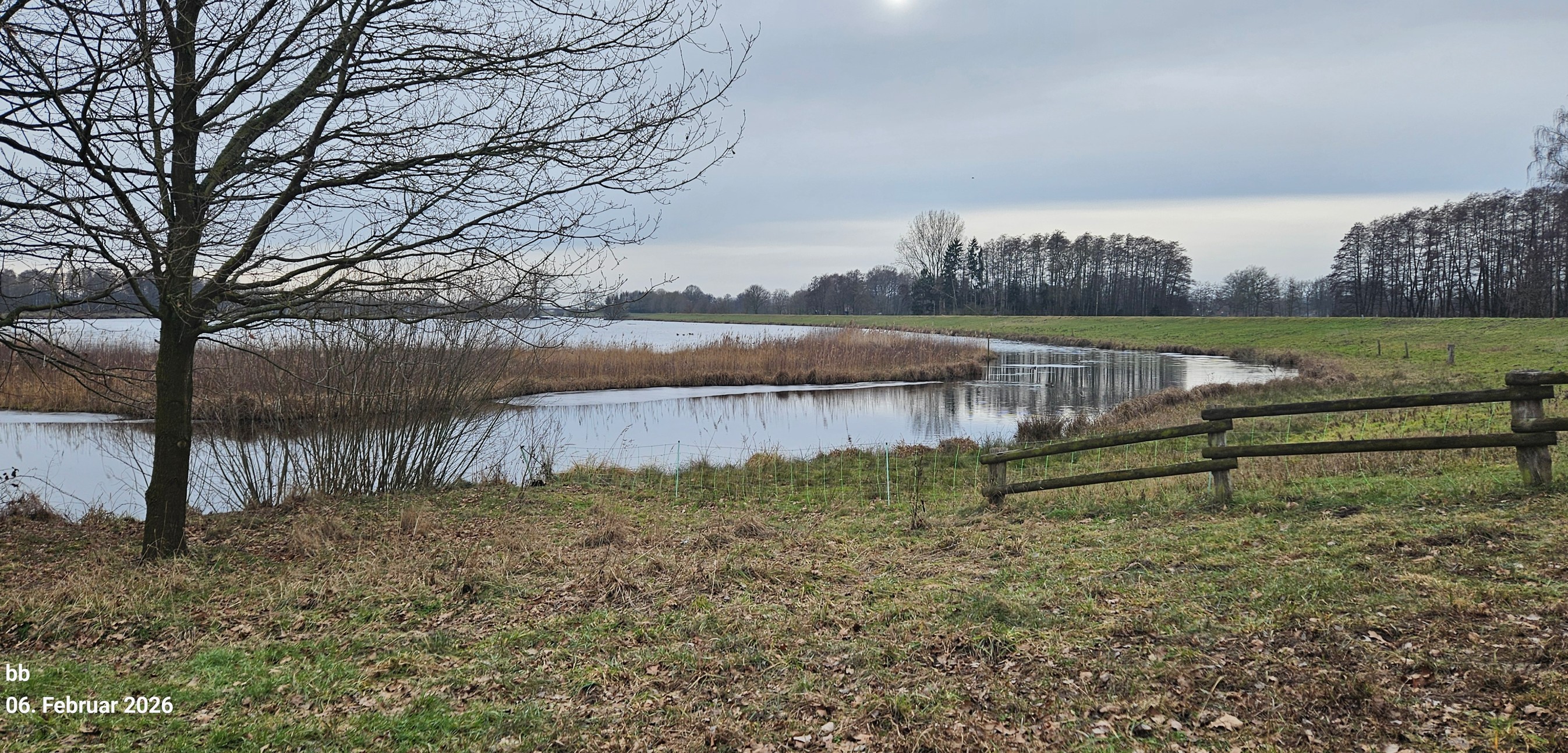 Wanderung am „Naturschutzgebiet (NSG) Steinhorster Becken“ mit anschließender Einkehr.
